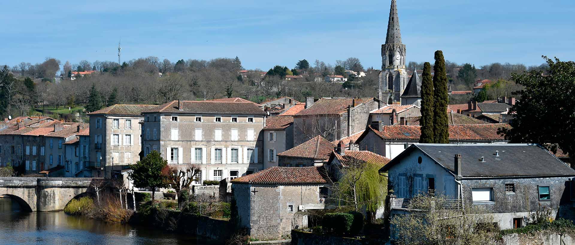 Photos d'illustration de Confolens