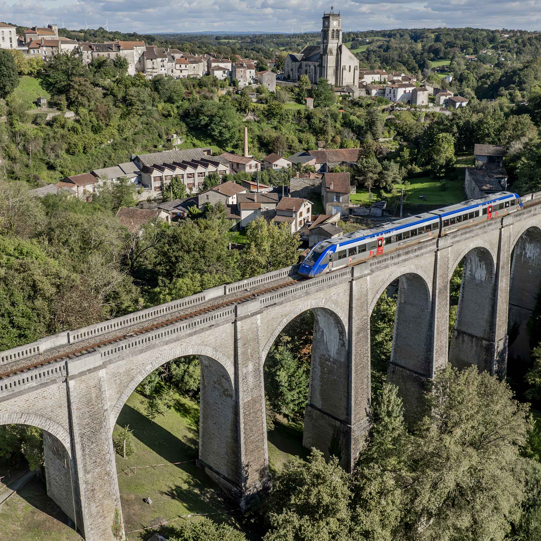 Vue aérienne du Viaduc de Bellac, Haute-Vienne