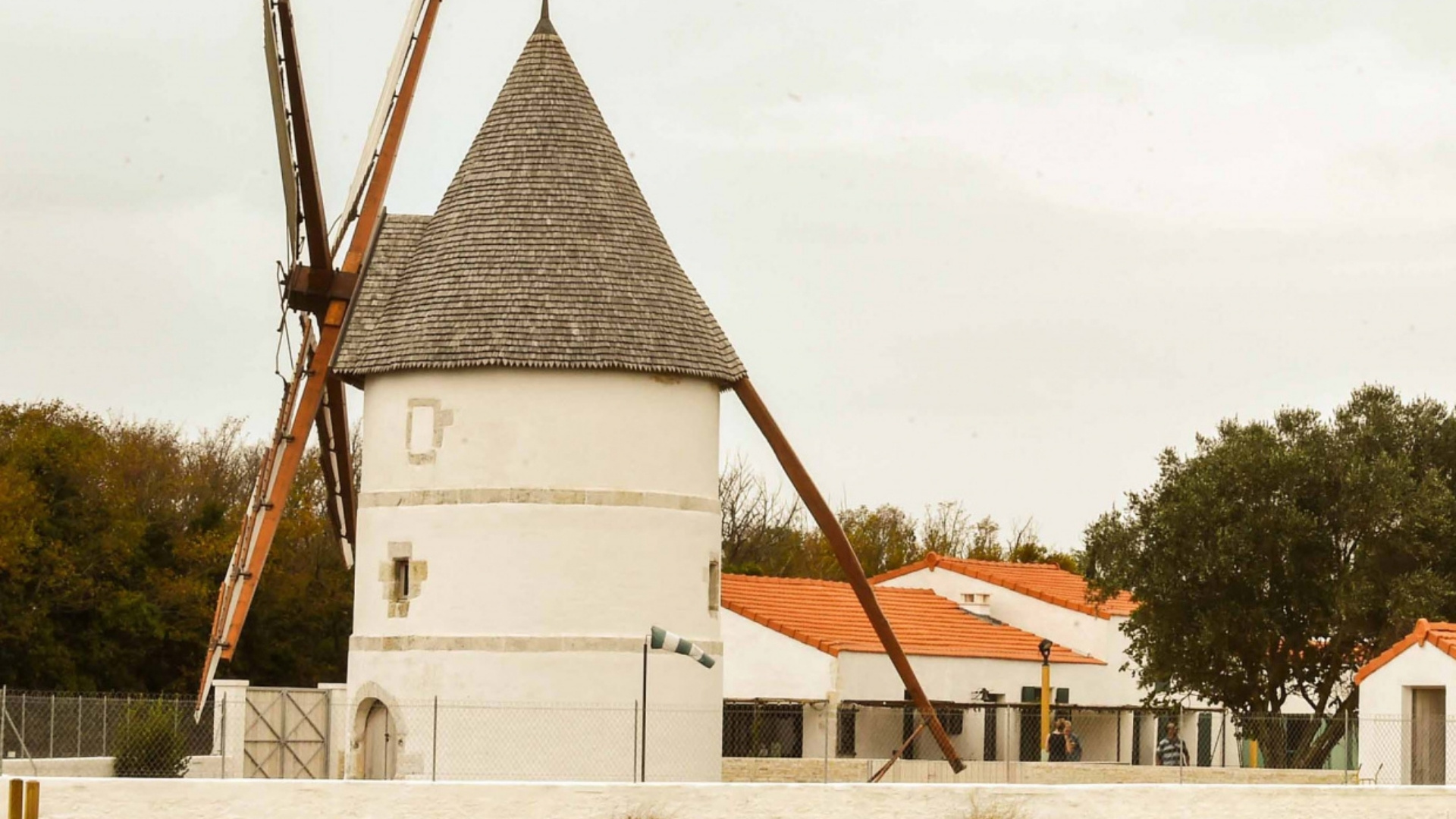 extérieur du moulin 