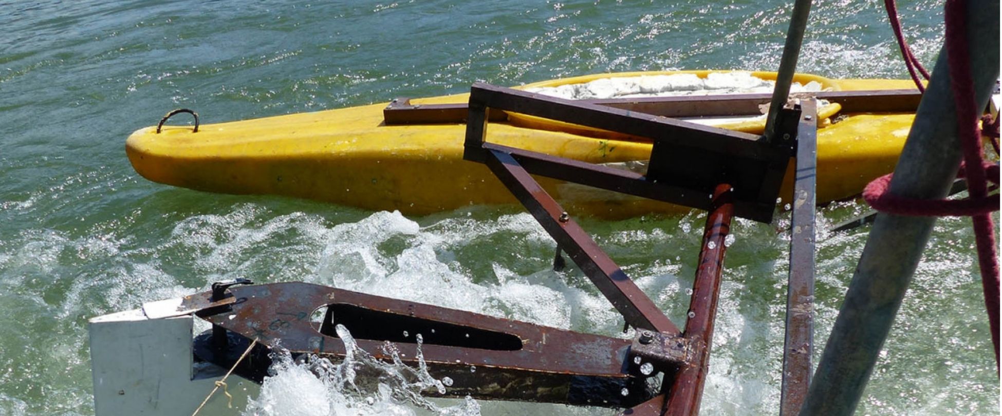un générateur dans l'eau