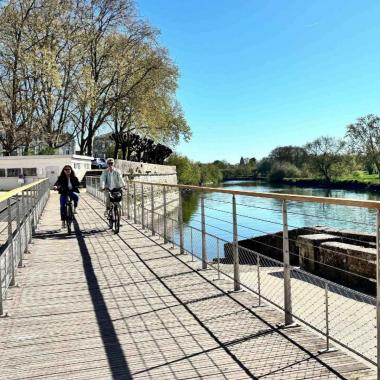 La Flow Vélo s'arrime à Saintes et au fleuve Charente