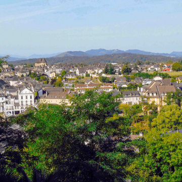 Une convention pour revitaliser Oloron