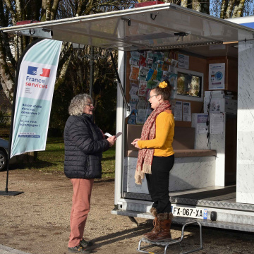 EmmaBüs, les services publics auprès des usagers