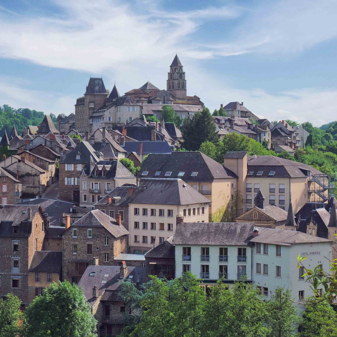 Revitaliser les centres-bourgs et centres-villes